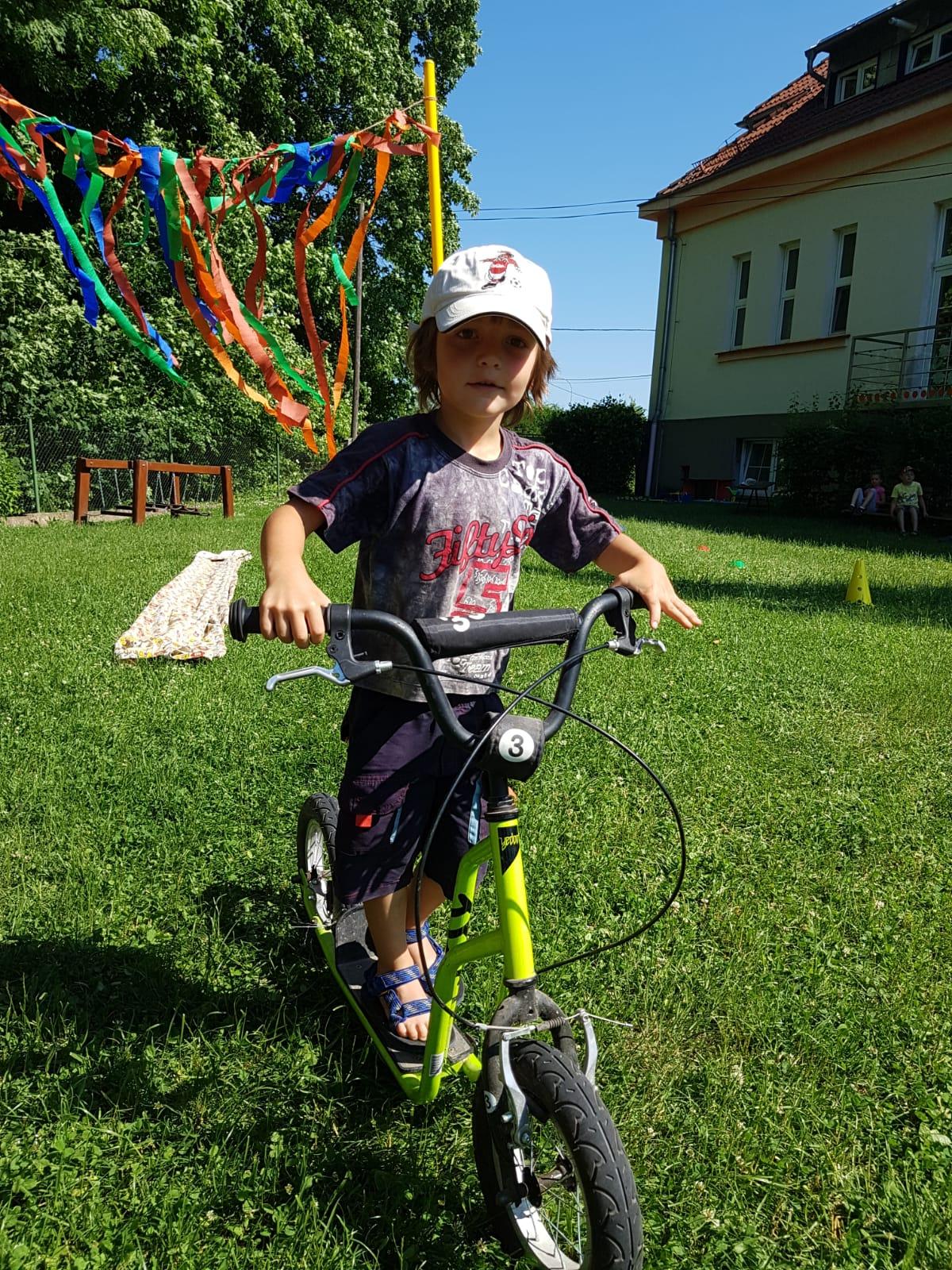 Broučci-autíčková školka, broučci+sovičky-kolojízda - 34