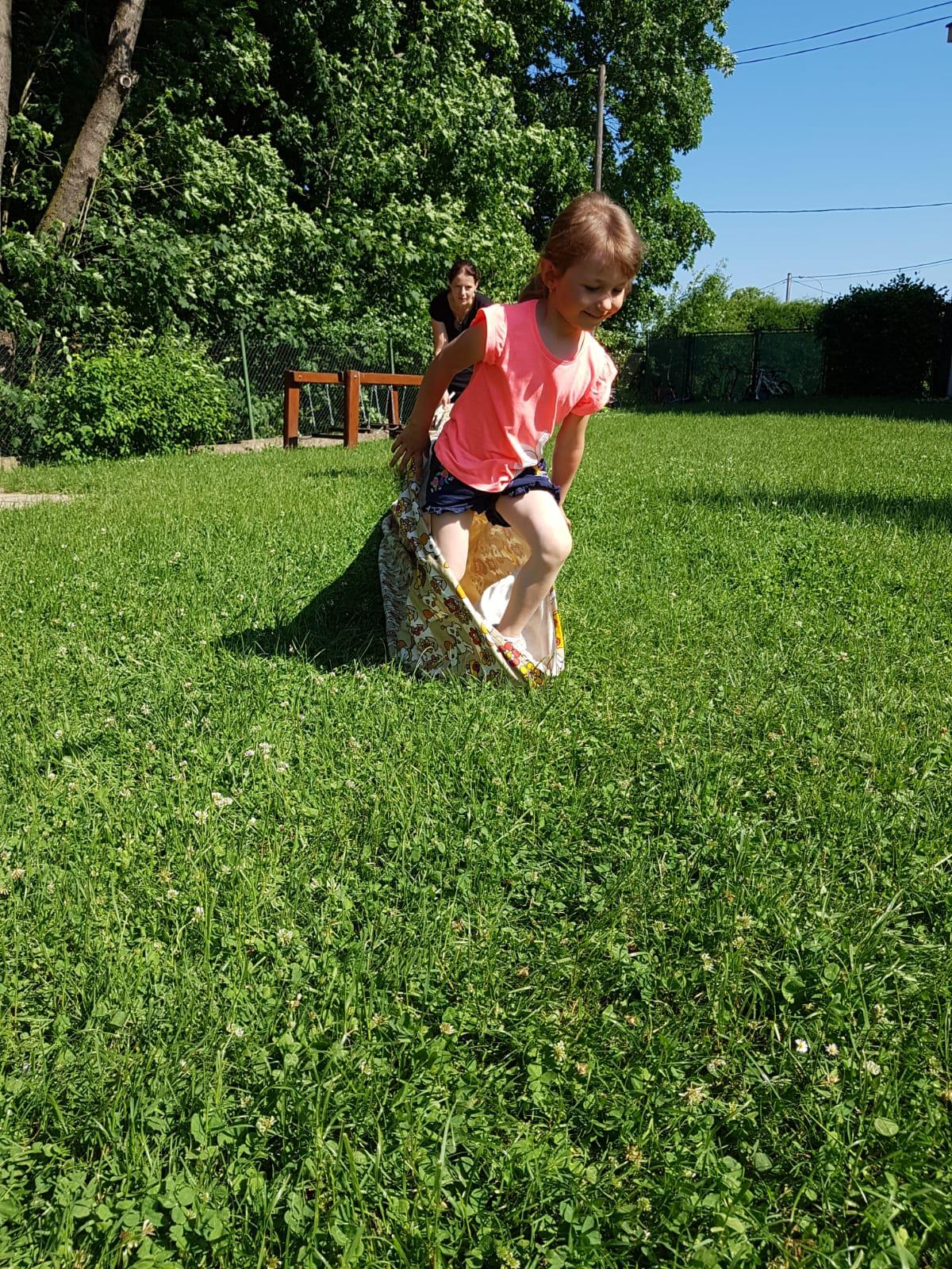 Broučci-autíčková školka, broučci+sovičky-kolojízda - 41