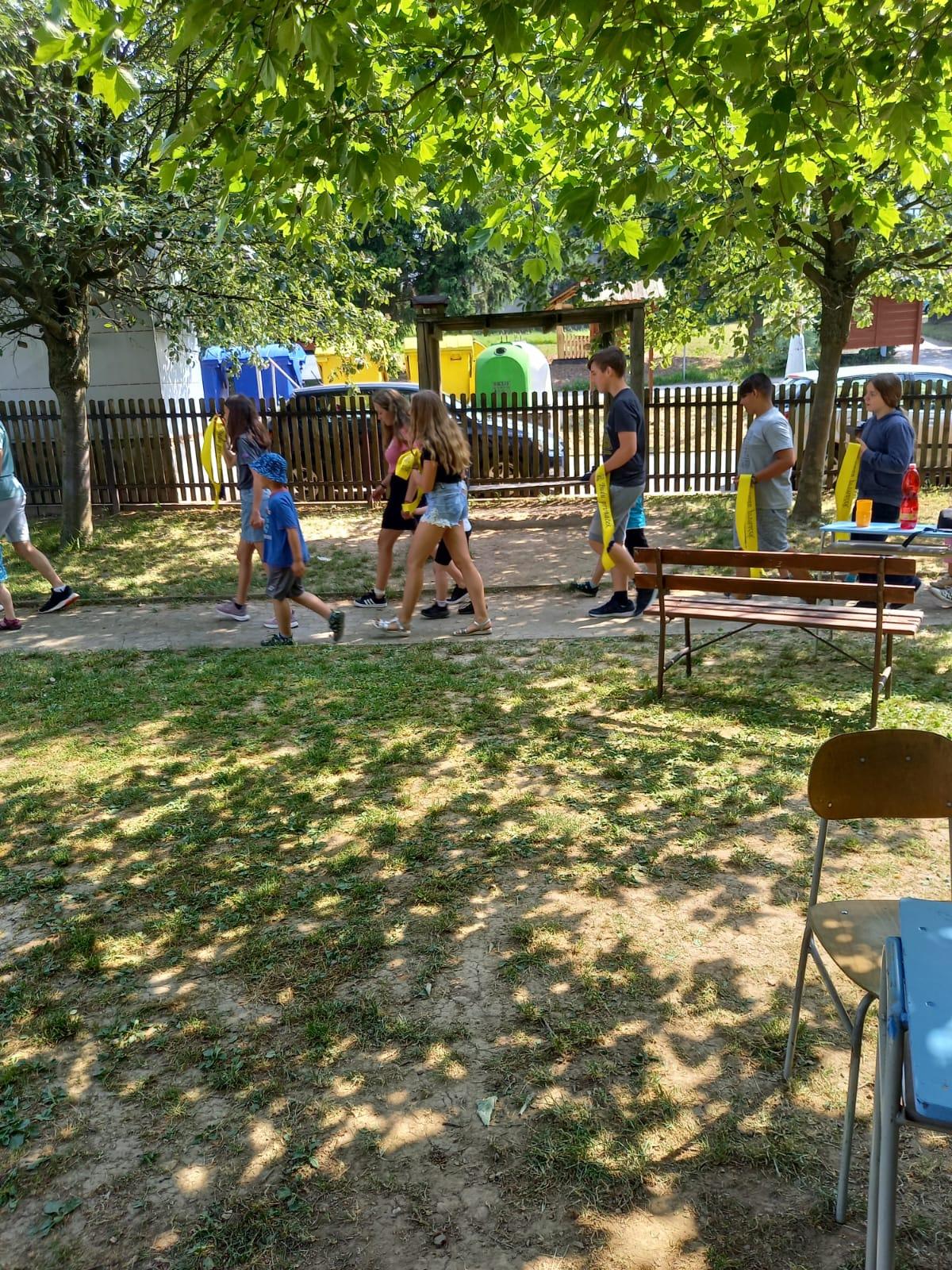 Pasování předškoláčků na prvňáčky a dopolední hry v ZŠ :-) - 43