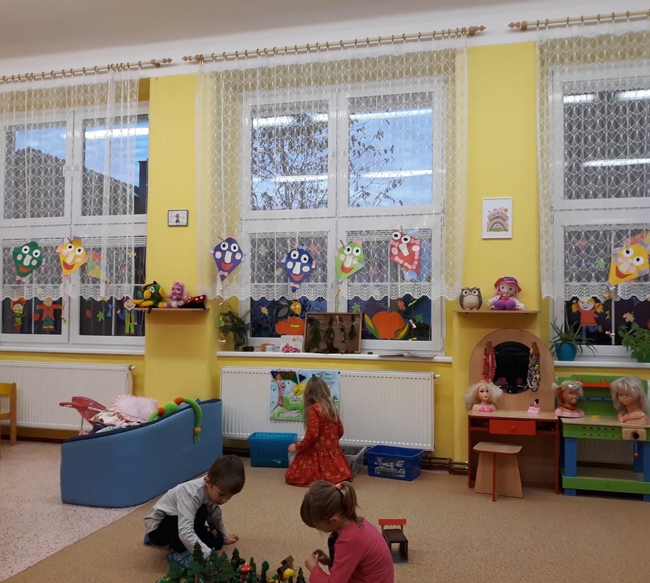 "Barevný svět kolem nás II." - podzimní dny v MŠ :-) - 6