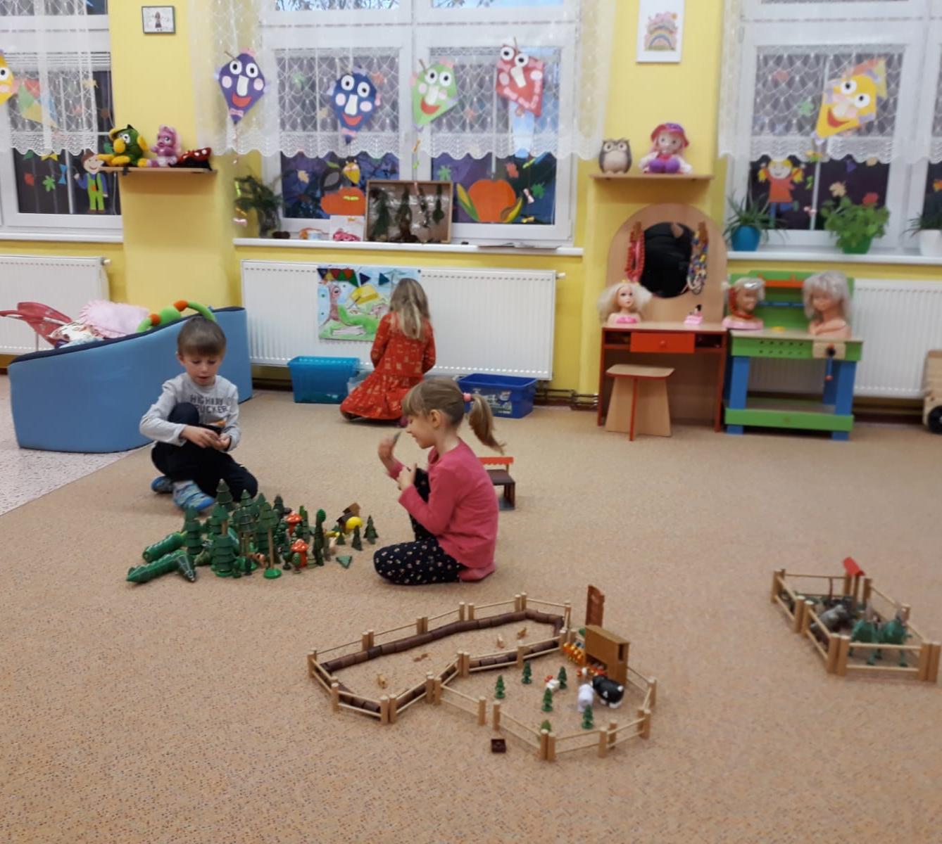 "Barevný svět kolem nás II." - podzimní dny v MŠ :-) - 7