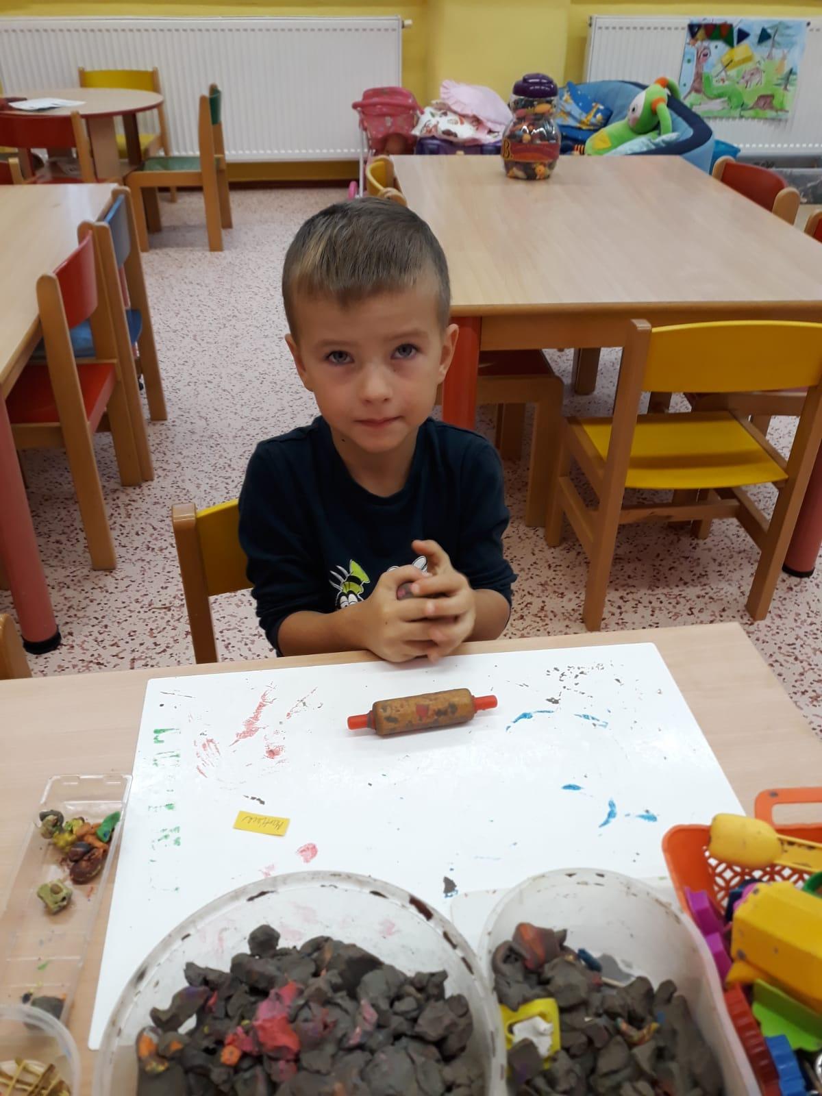 "Barevný svět kolem nás II." - podzimní dny v MŠ :-) - 12