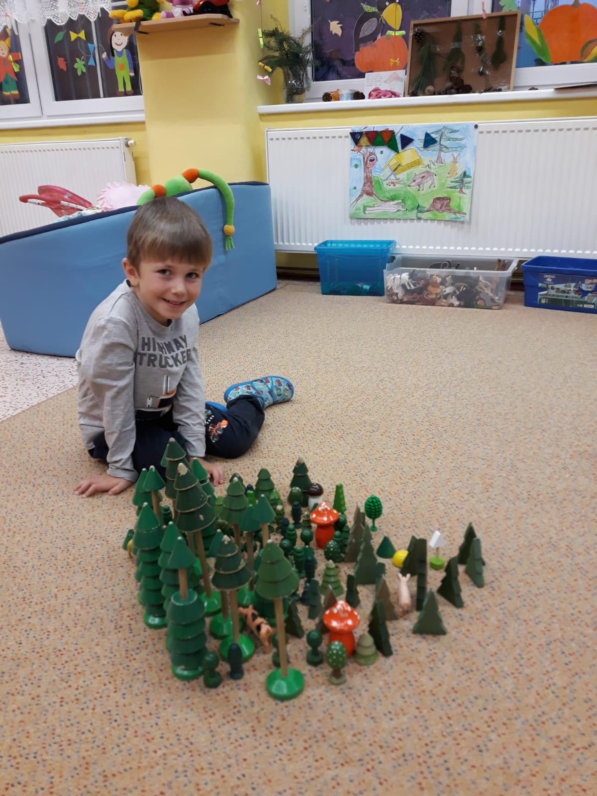 "Barevný svět kolem nás II." - podzimní dny v MŠ :-) - 16