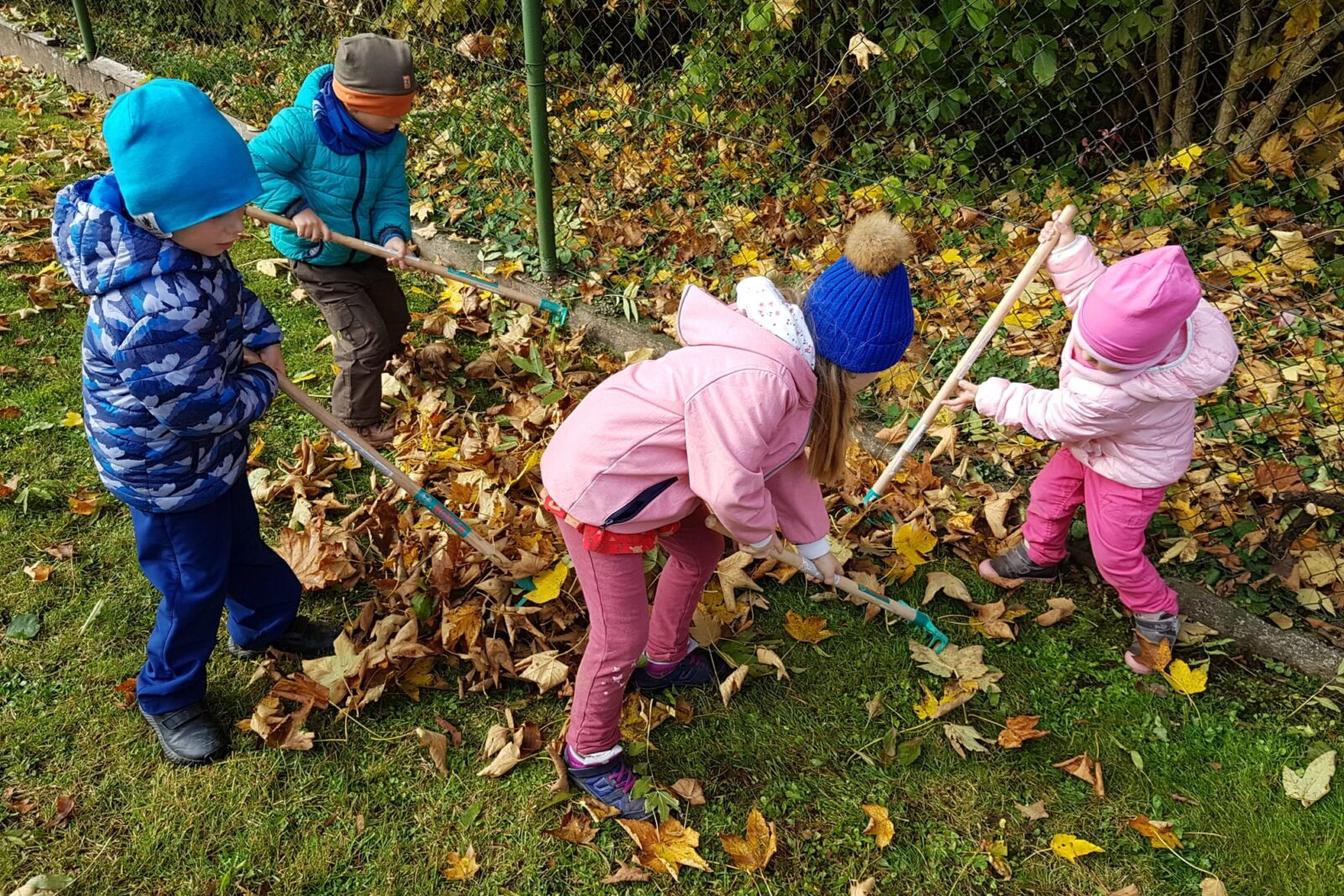 "Barevný svět kolem nás III." - podzim ve školce i na zahradě :-)