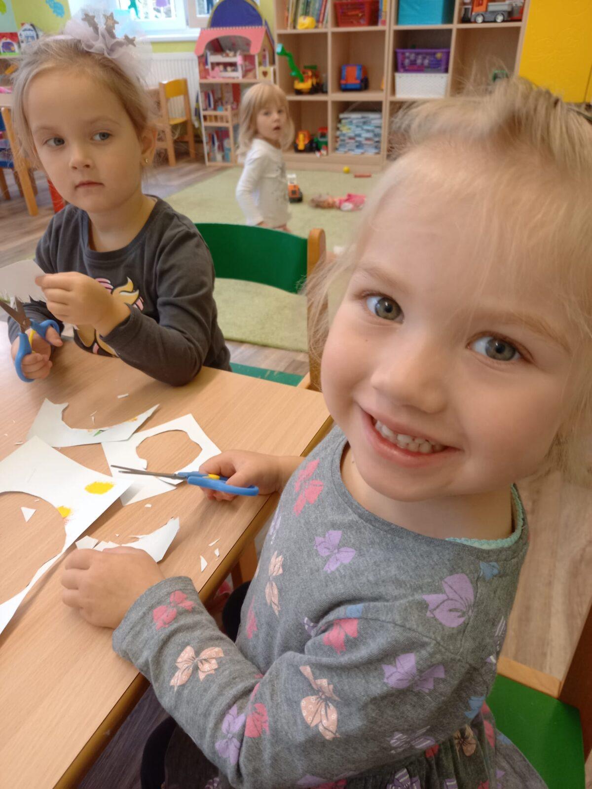 Tvořeníčko, tvoření: "Čas Jablíčkové vůně" - Broučci :-) - 1