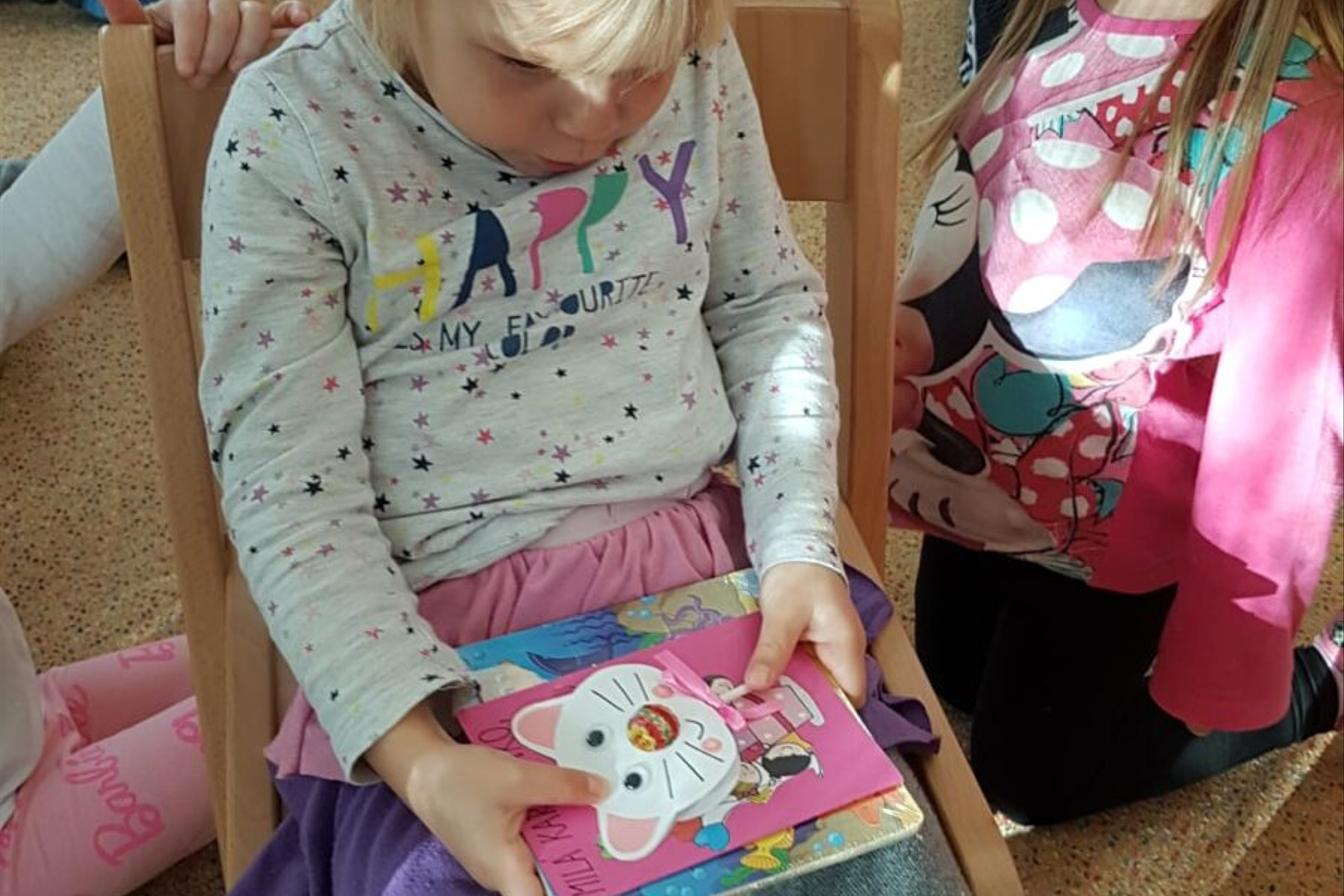 slavíme - Karolínka měla narozeniny