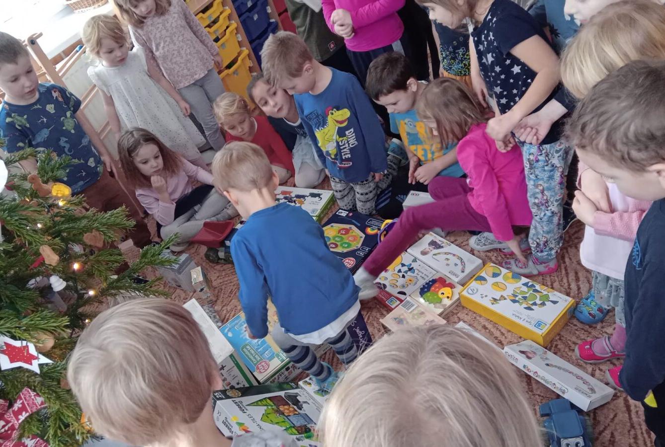 Hledání vánočního pokladu a dárečky od Ježíška... - 31