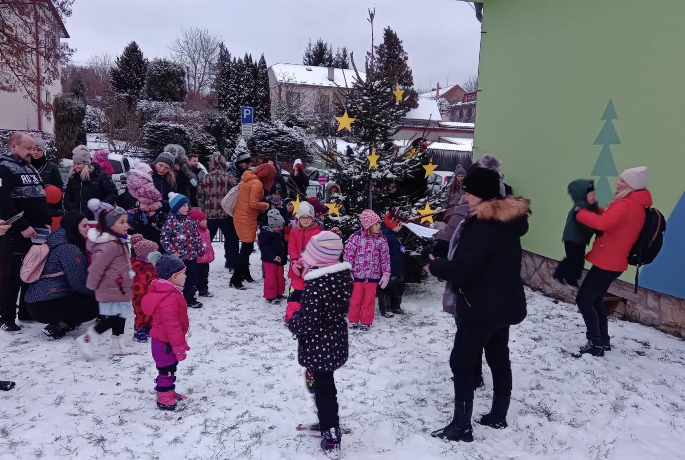 Hledání vánočního pokladu a dárečky od Ježíška... - 41