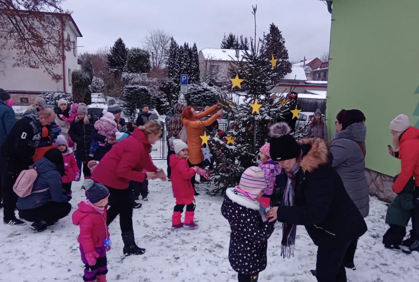 Hledání vánočního pokladu a dárečky od Ježíška... - 42