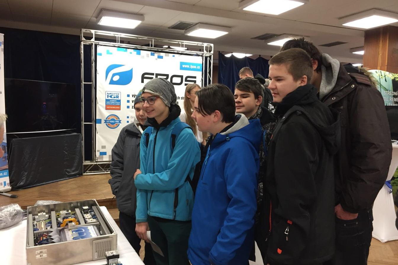 Přehlídka strojírenských firem