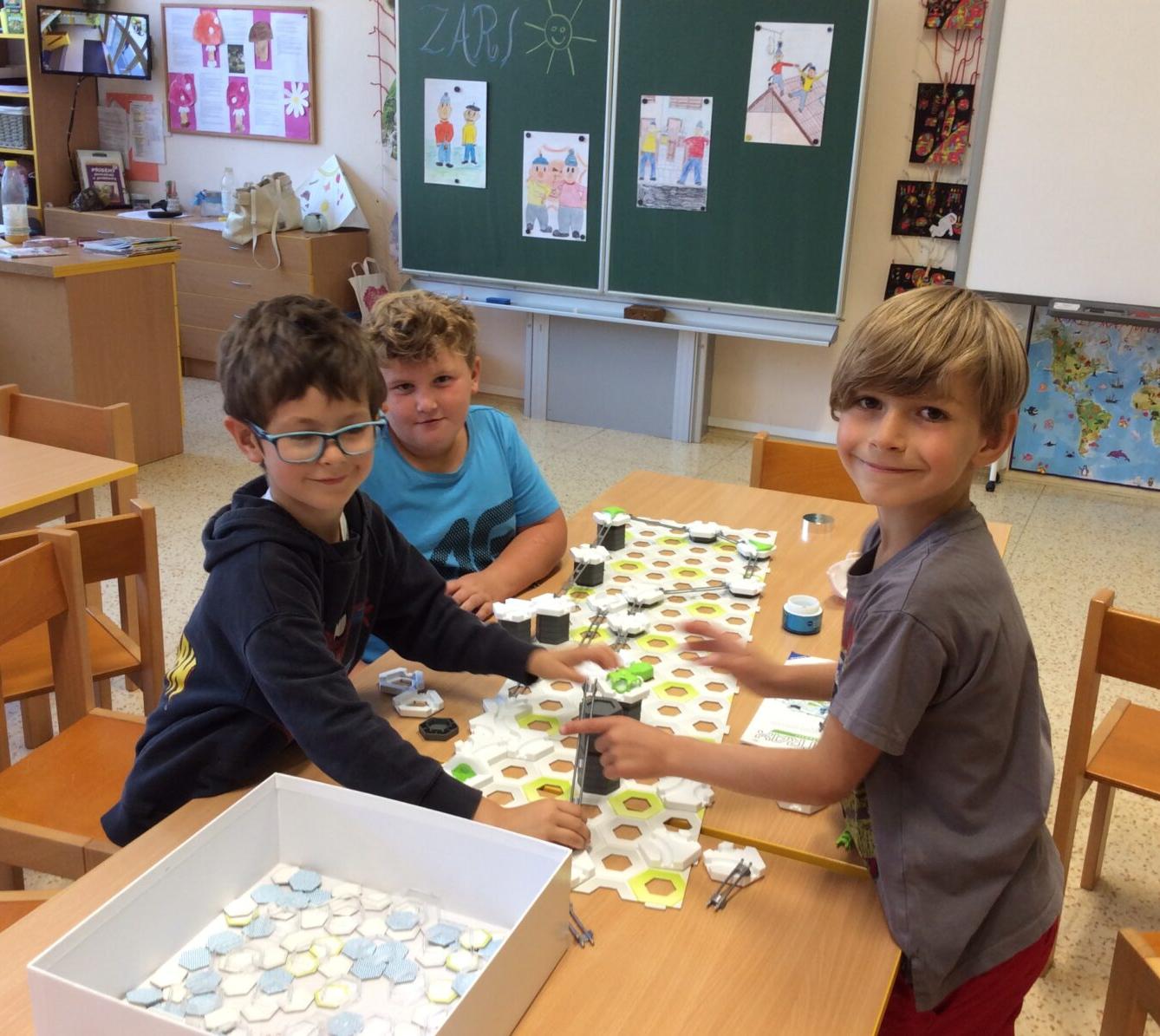 Vítáme naše prvňáčky a všechny děti ve družince*** - 8