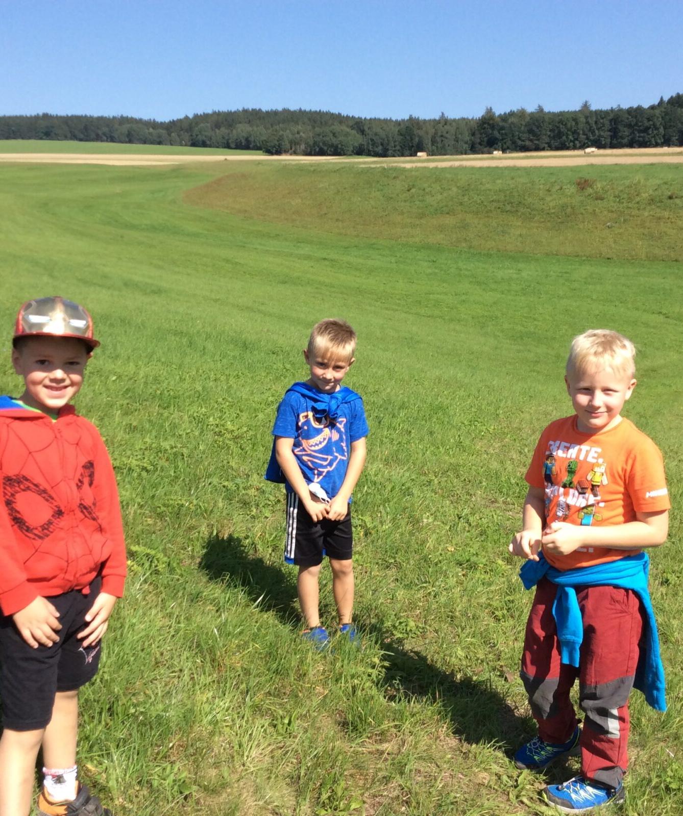 Vítáme naše prvňáčky a všechny děti ve družince*** - 13