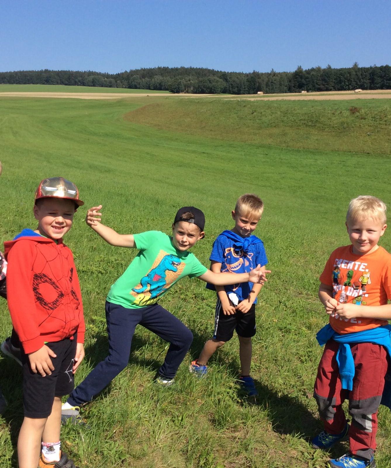 Vítáme naše prvňáčky a všechny děti ve družince*** - 14