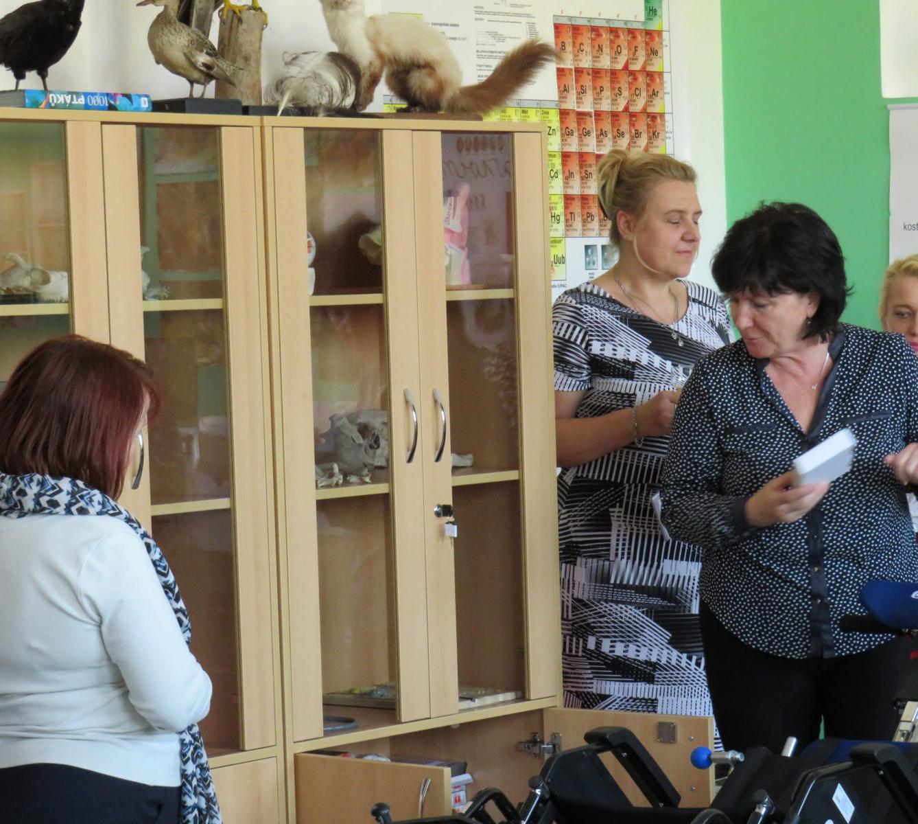 Slavnostní otevření modernizované učebny F, Ch, Př - 7