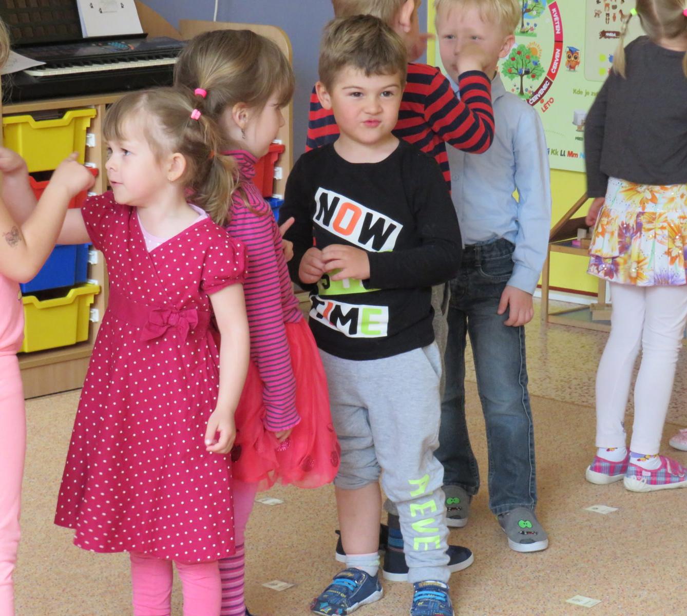 Besídka ke Dni matek - 16