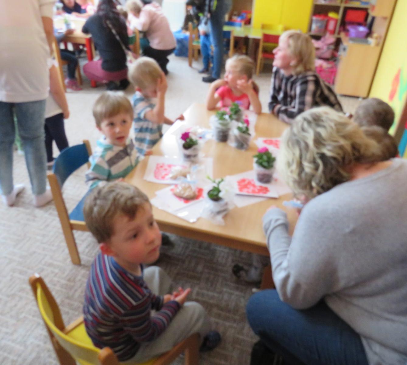 Besídka ke Dni matek - 33