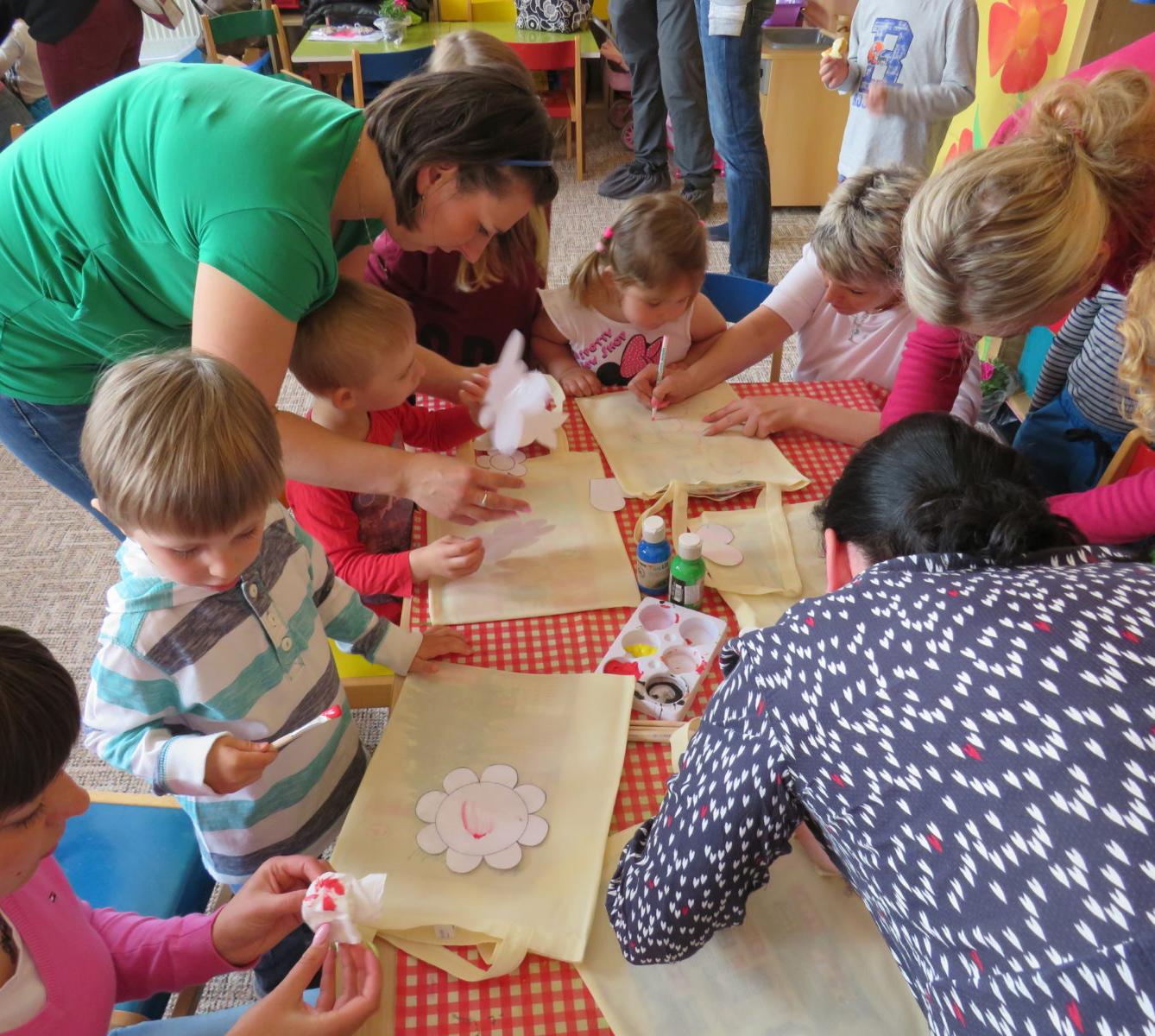 Besídka ke Dni matek - 52