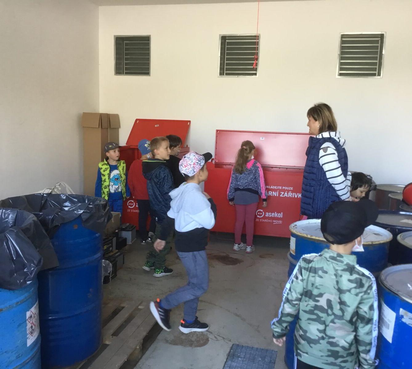 Exkurze žáků 1. stupně ve sběrném dvoře - 4