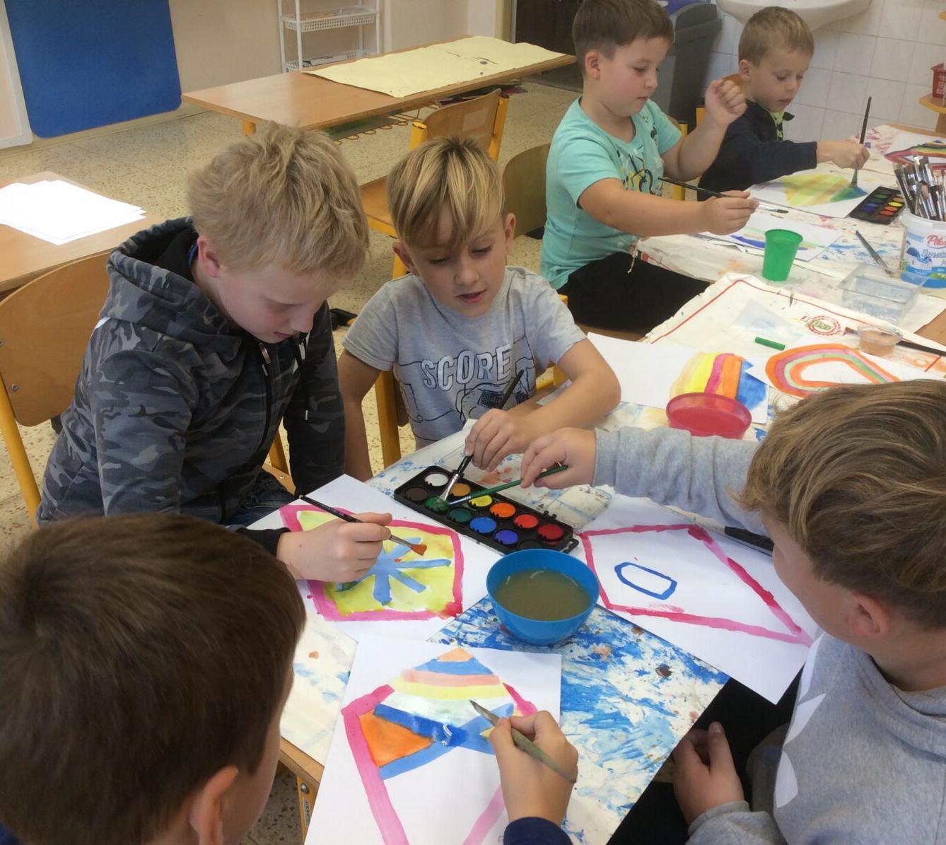 DRAKIÁDA družinek a Říjen ve 2. oddělení - 9