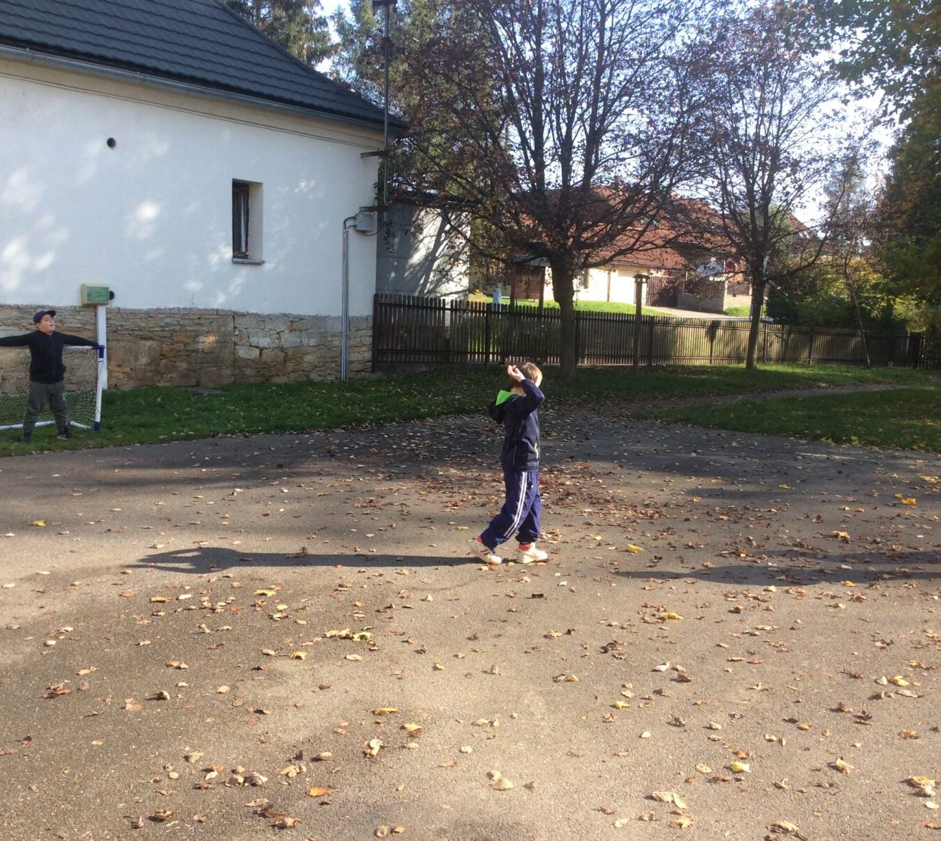 DRAKIÁDA družinek a Říjen ve 2. oddělení - 15