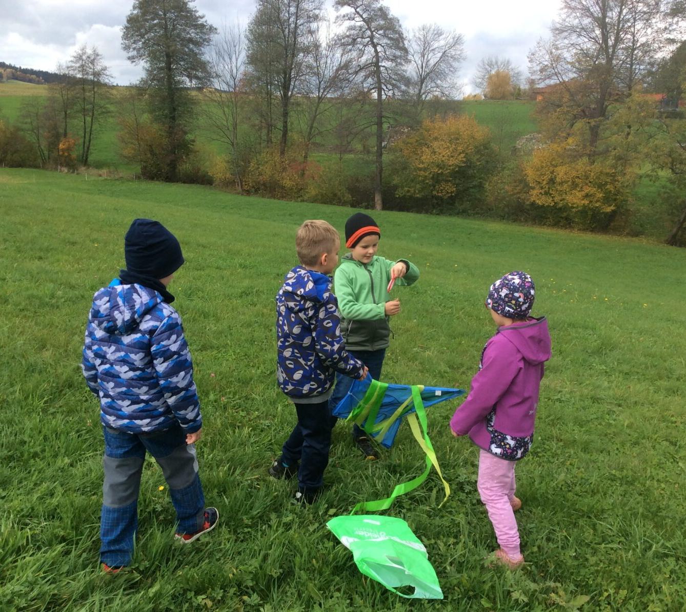 DRAKIÁDA družinek a Říjen ve 2. oddělení - 29