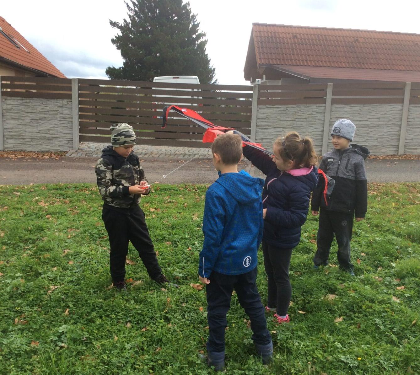 DRAKIÁDA družinek a Říjen ve 2. oddělení - 35