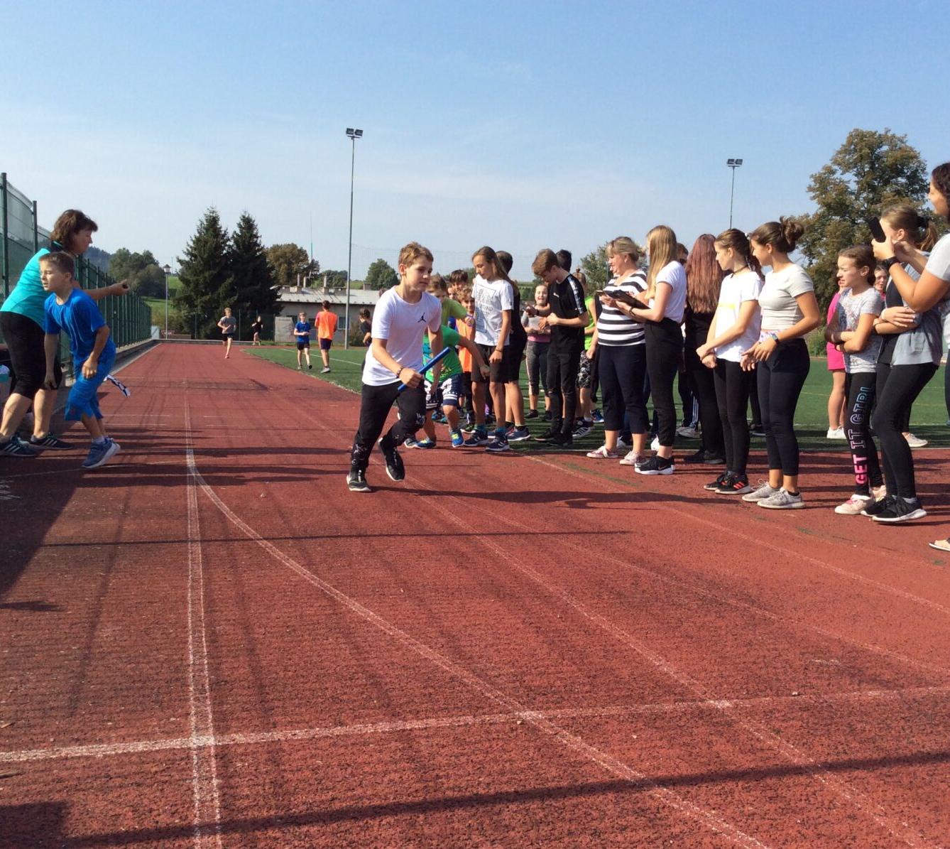 Štafetové běhy E. Zátopka na II. stupni - 13
