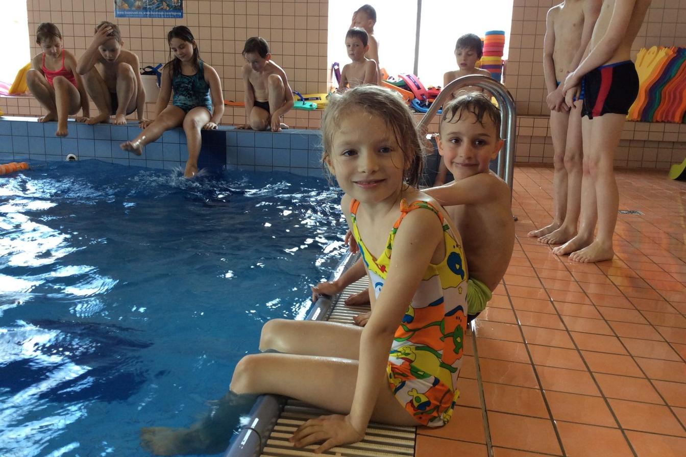 2.A a 2.B zdraví z plavání