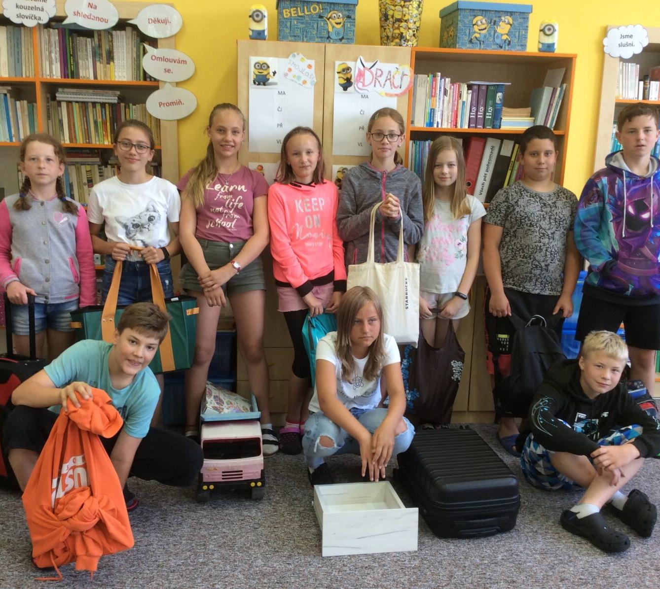 Den bez aktovek! - 11