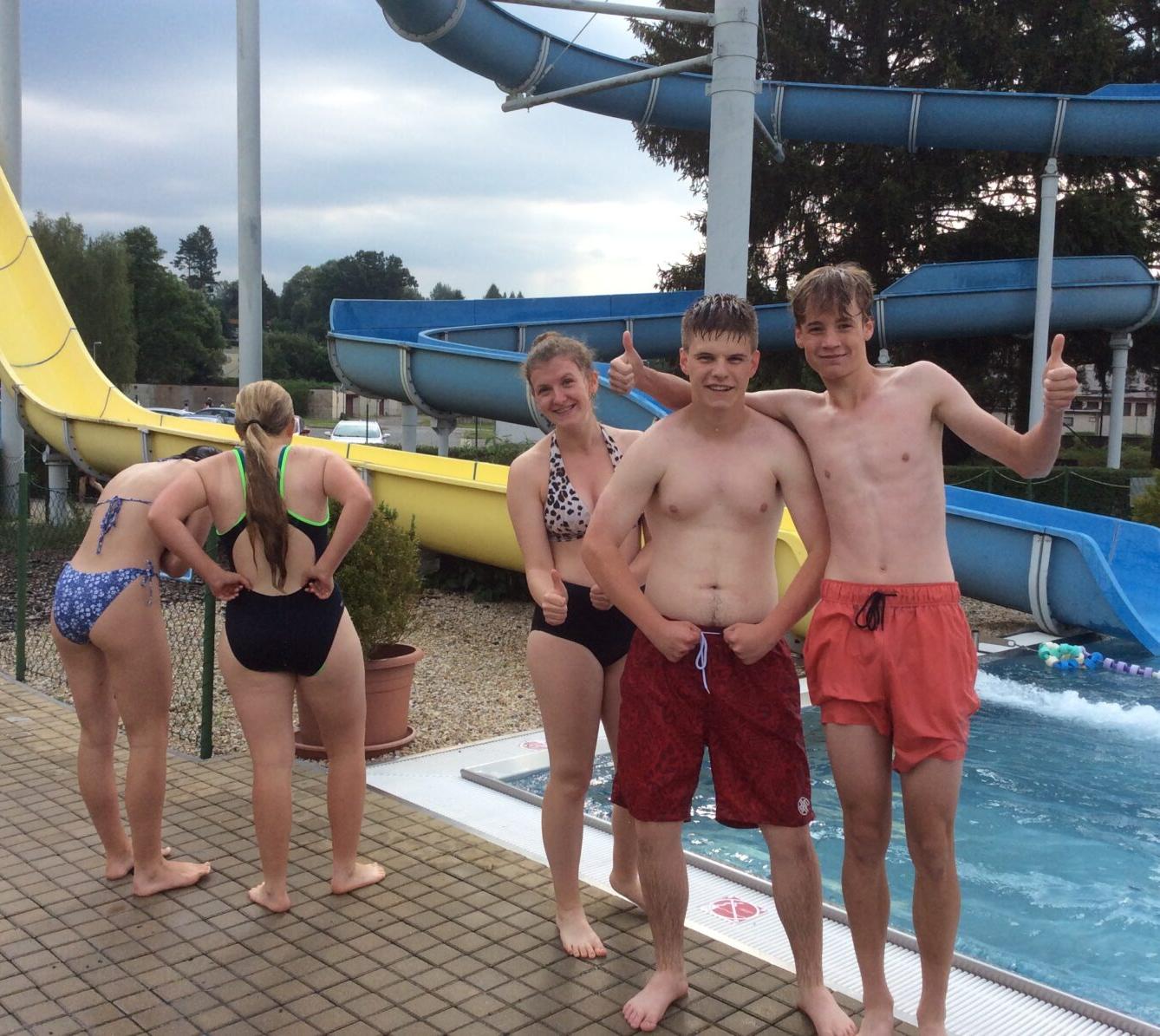 Závěr školního roku v aquaparku - 1