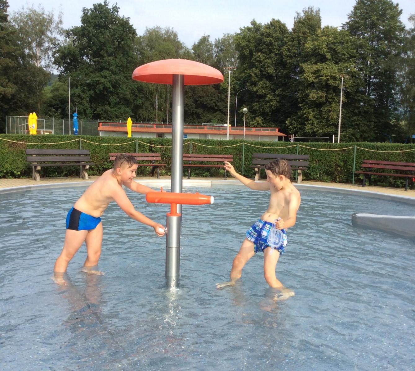 Závěr školního roku v aquaparku - 4