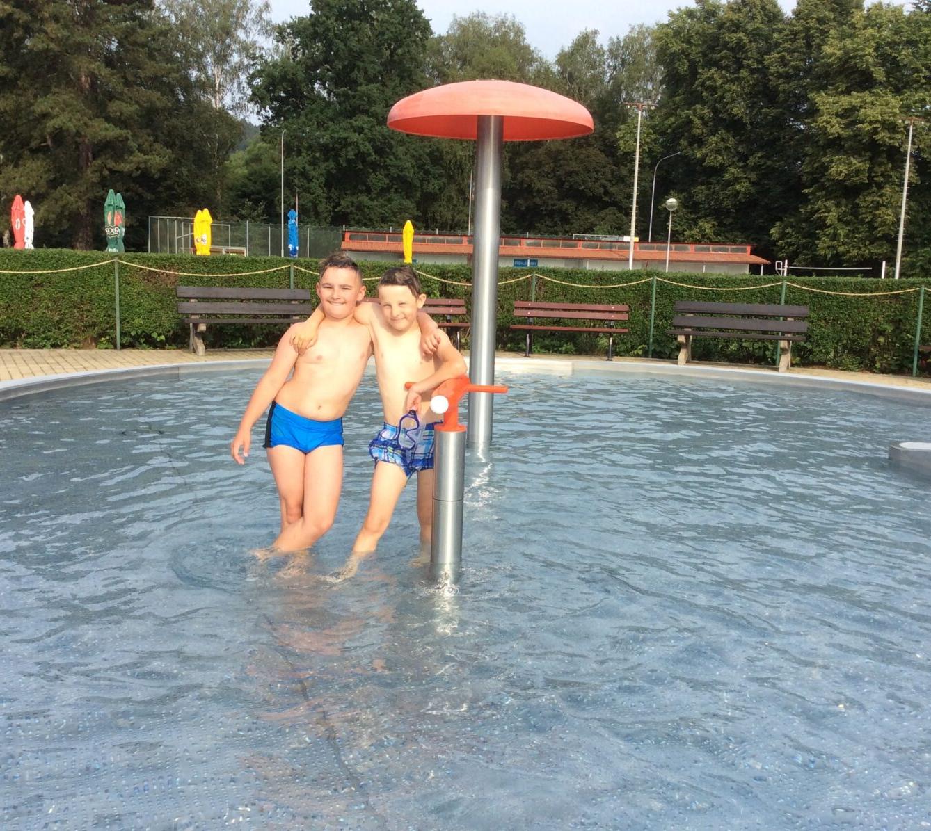 Závěr školního roku v aquaparku - 5