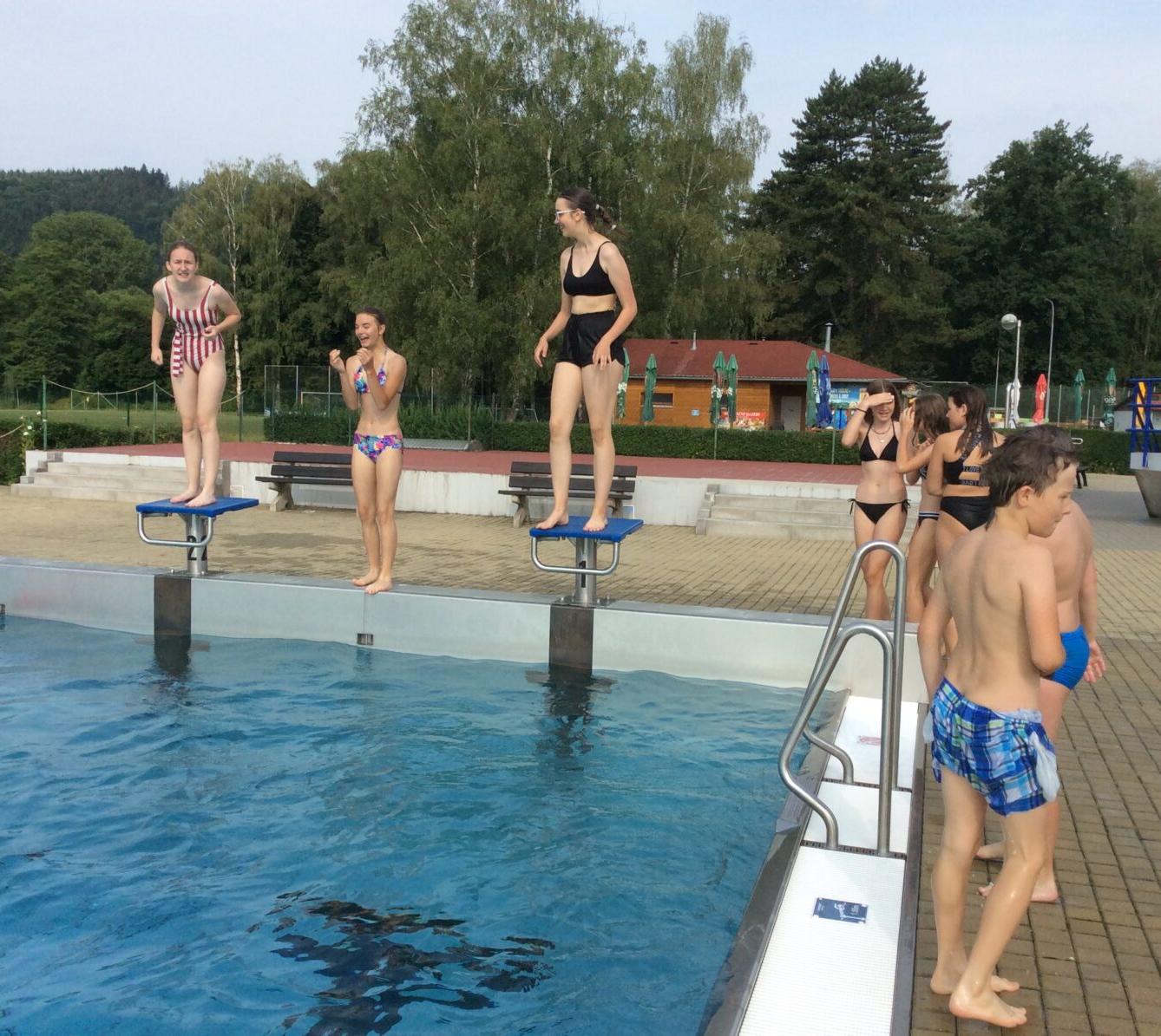 Závěr školního roku v aquaparku - 13