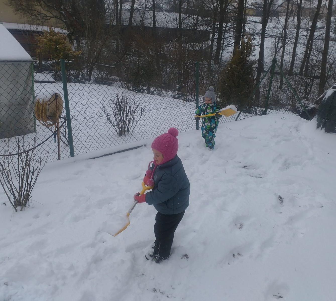 "ZIMNÍ RADOVÁNKY" - 25