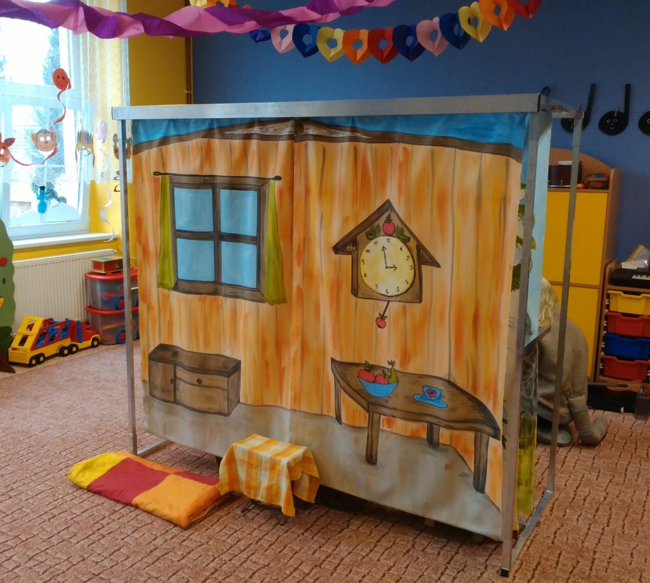 Divadýlko "KOCOUREK MOUREK" - 1