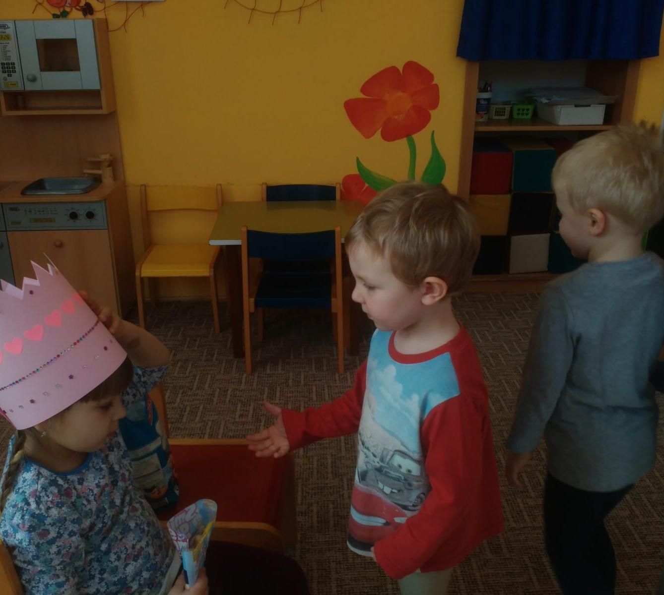 Broučci slaví: Agátka měla narozeniny - 16