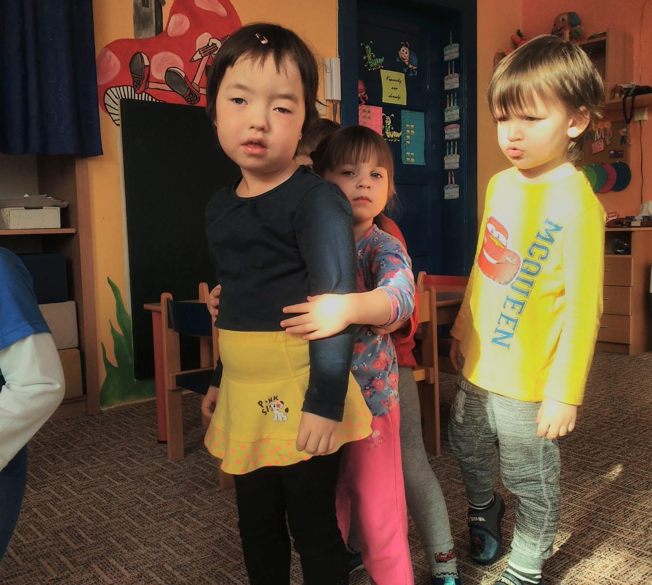 Broučci slaví: Mirunka měla narozeniny - 5