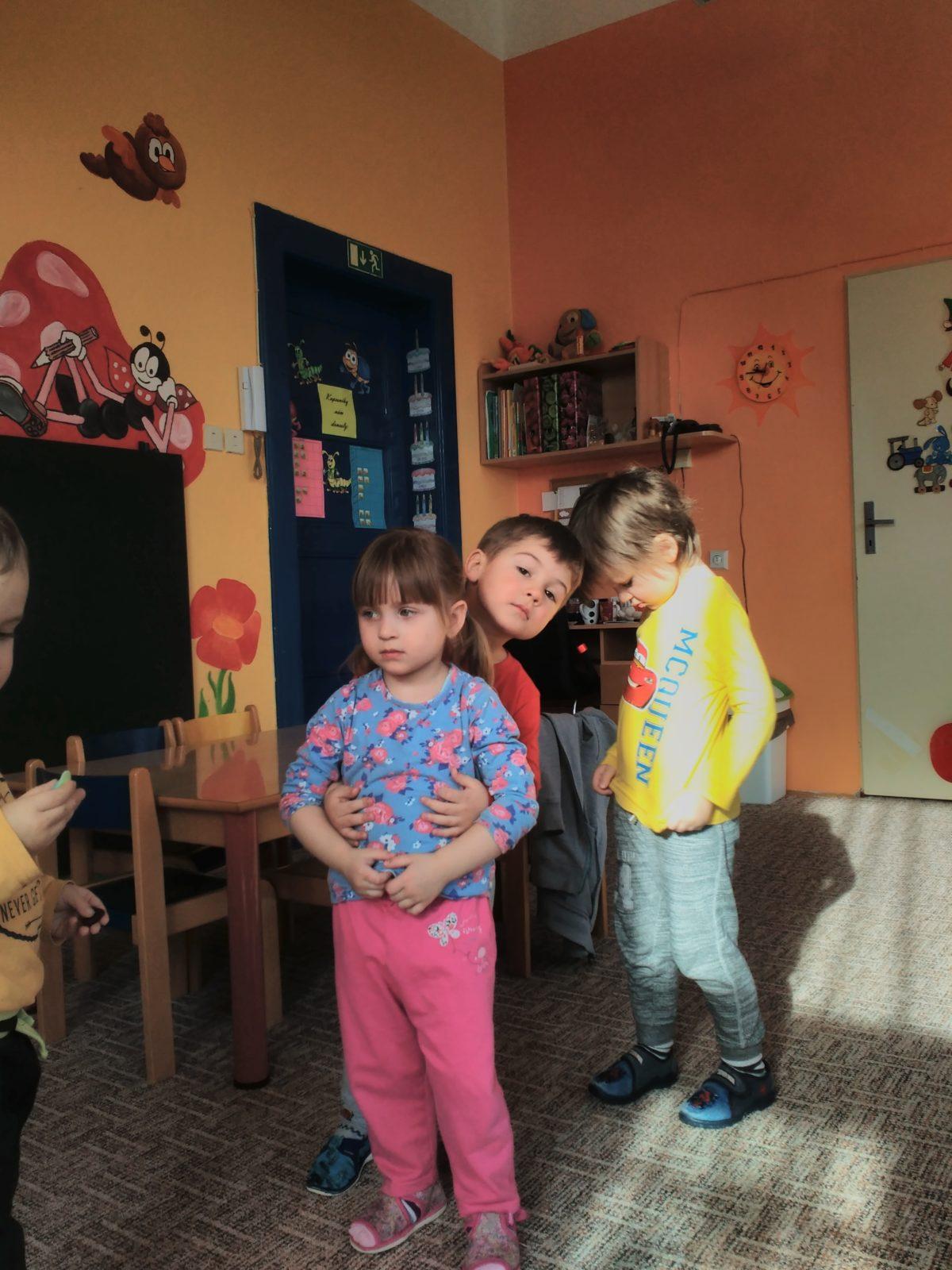 Broučci slaví: Mirunka měla narozeniny - 8