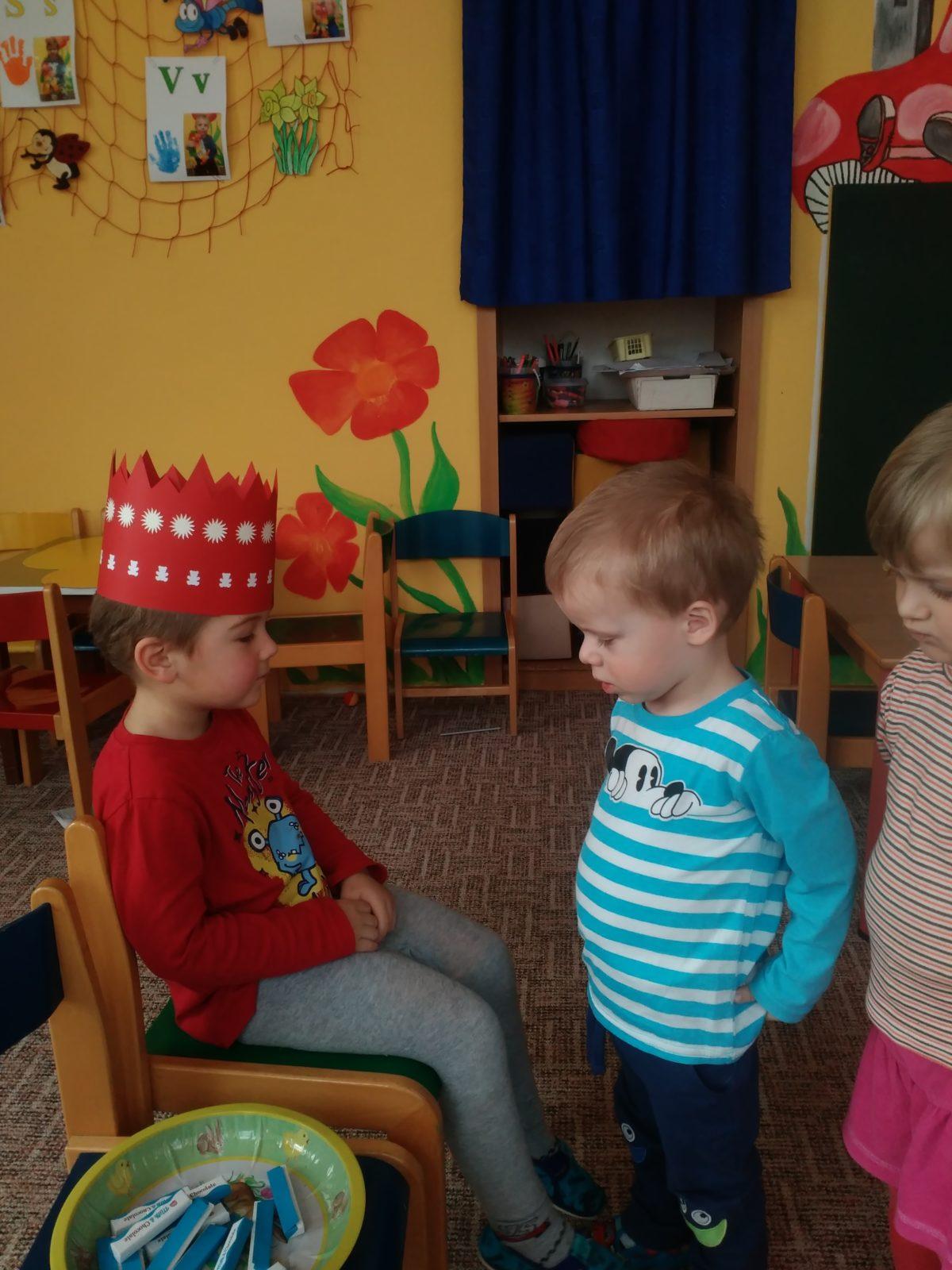 Broučci slaví: Dominiček měl narozeniny - 8