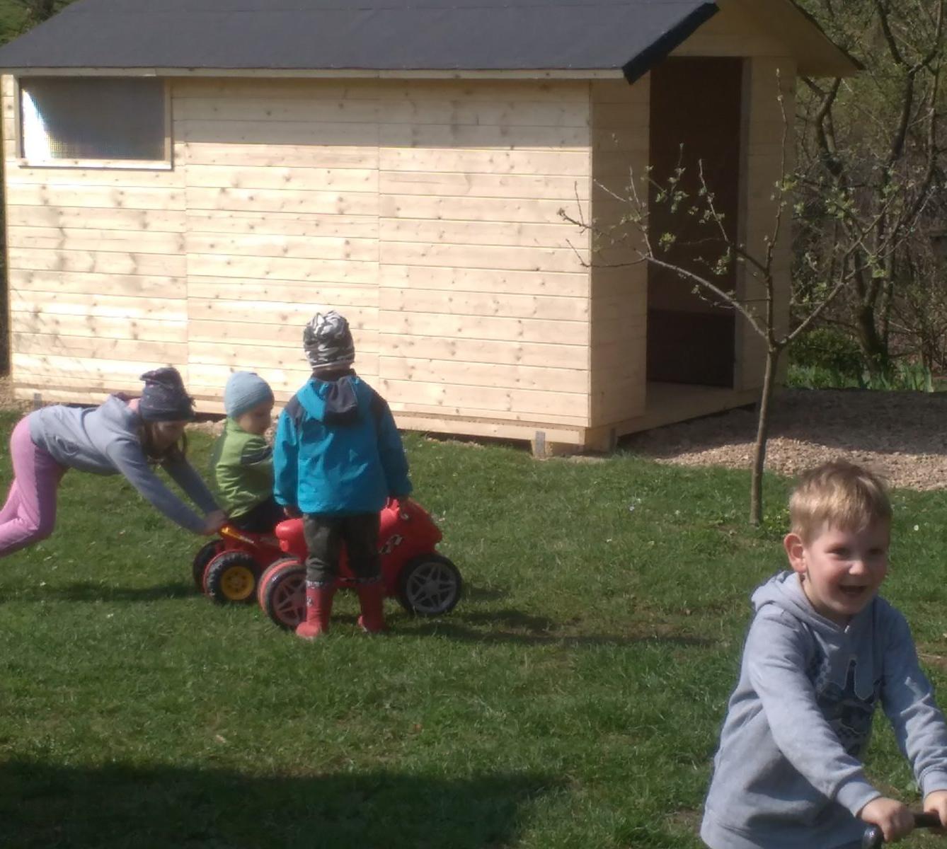 "Konečně na zahradě" - 6