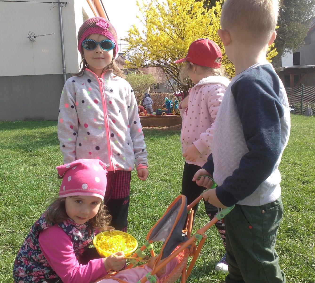 "Konečně na zahradě" - 12