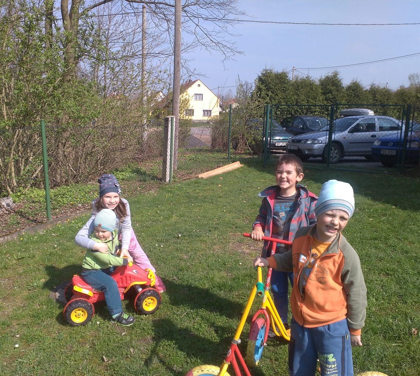 "Konečně na zahradě" - 18