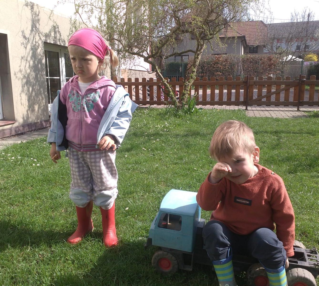 "Konečně na zahradě" - 25