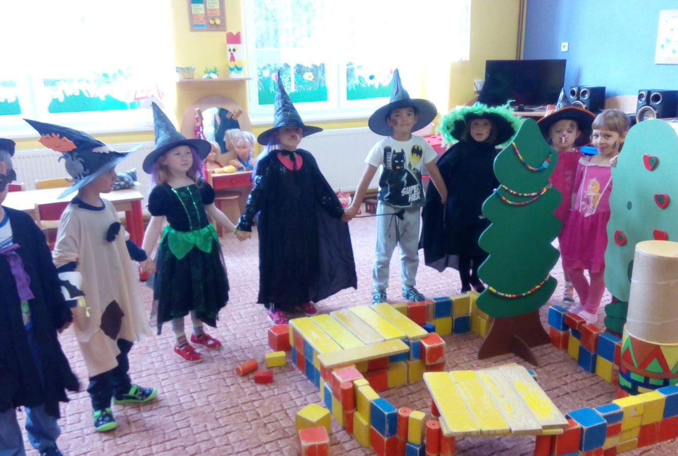 ČARODĚJNICKÉ DOPOLEDNE V MŠ - 27