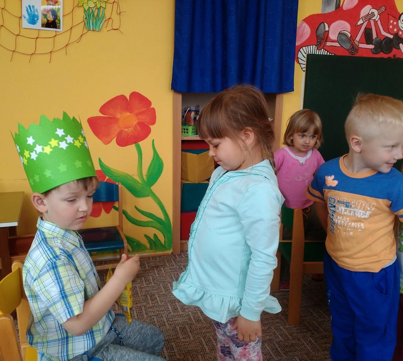 Broučci slaví: Štěpánek V. měl narozeniny - 5