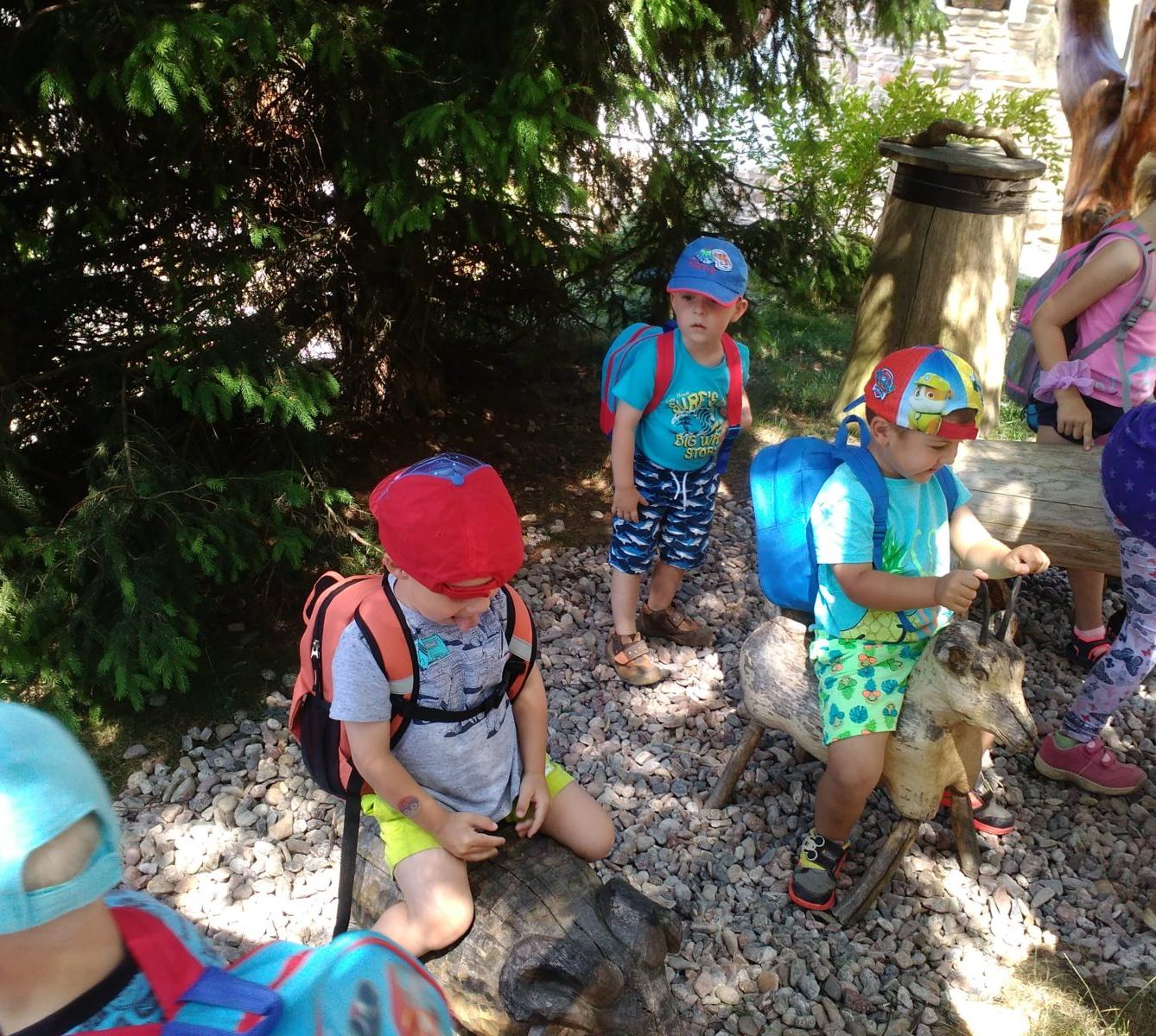 Výlet do "Pohádkové vesničky" I. - 63