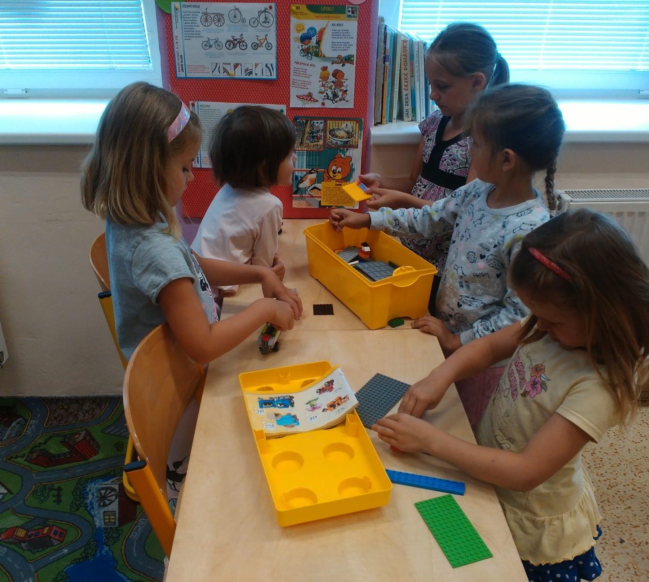Předškoláci na návštěvě ve školní družině - 12
