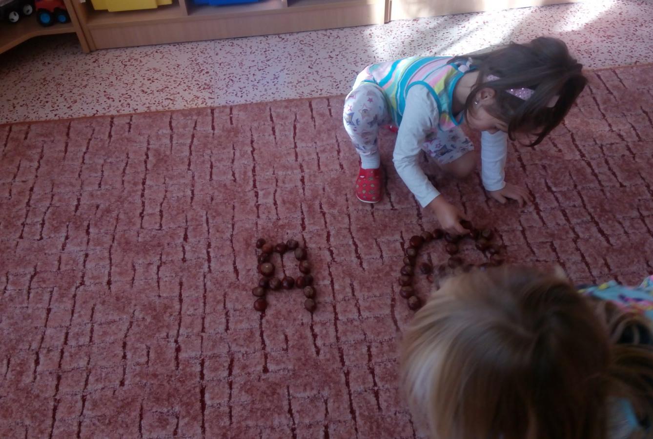 podzim u Klokánků I.- malujeme, tvoříme, hrajeme si - 6