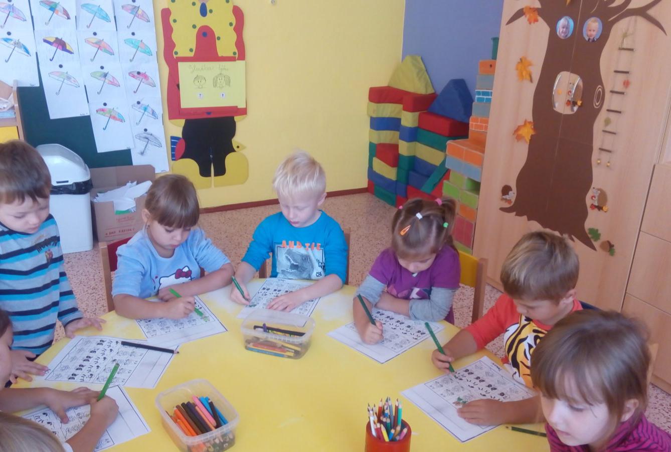 podzim u Klokánků I.- malujeme, tvoříme, hrajeme si - 15