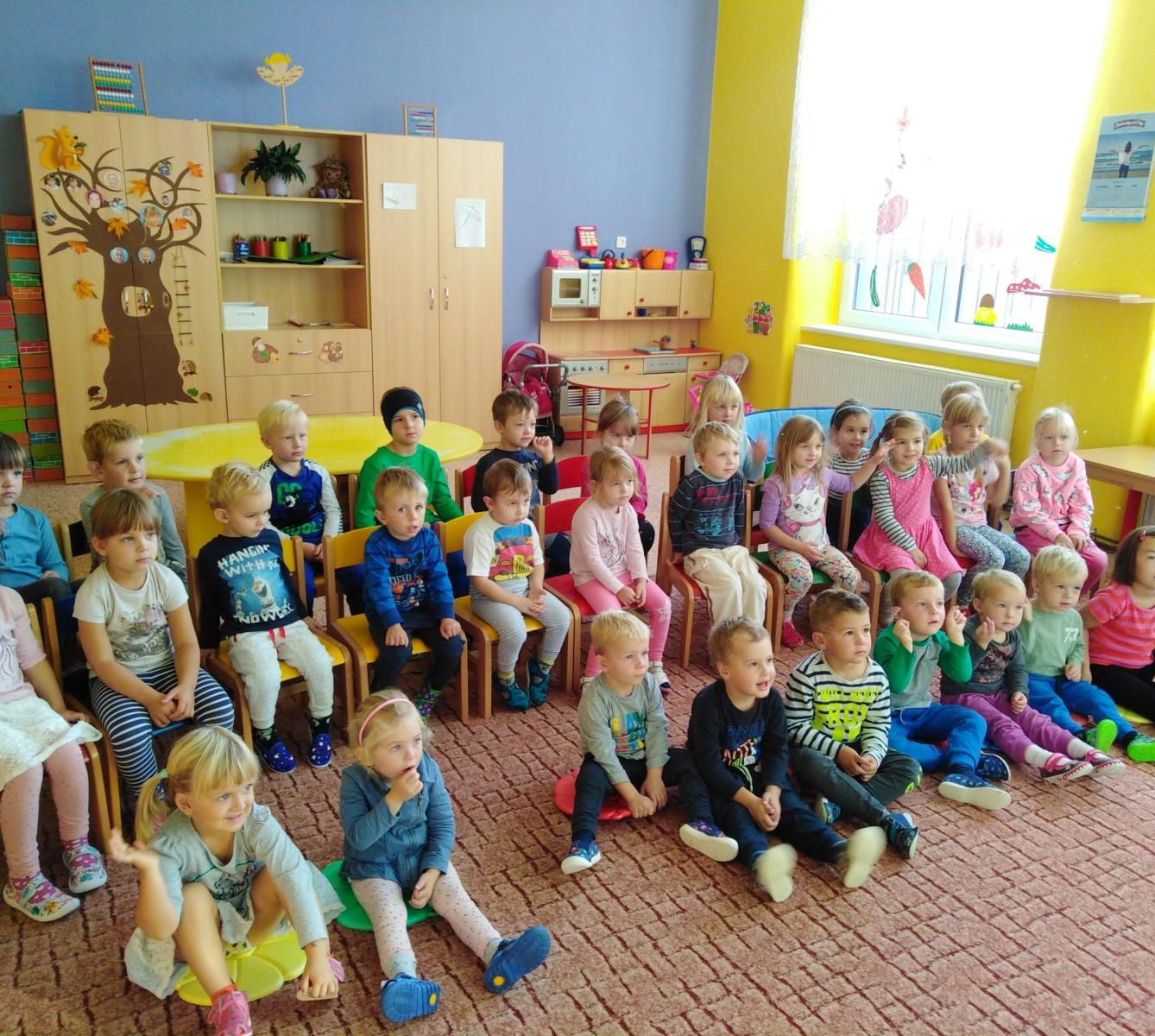 Divadýlko v MŠ: Myšák Pišta - 2